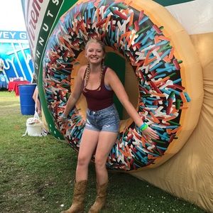 Meet your Posher, Reilly